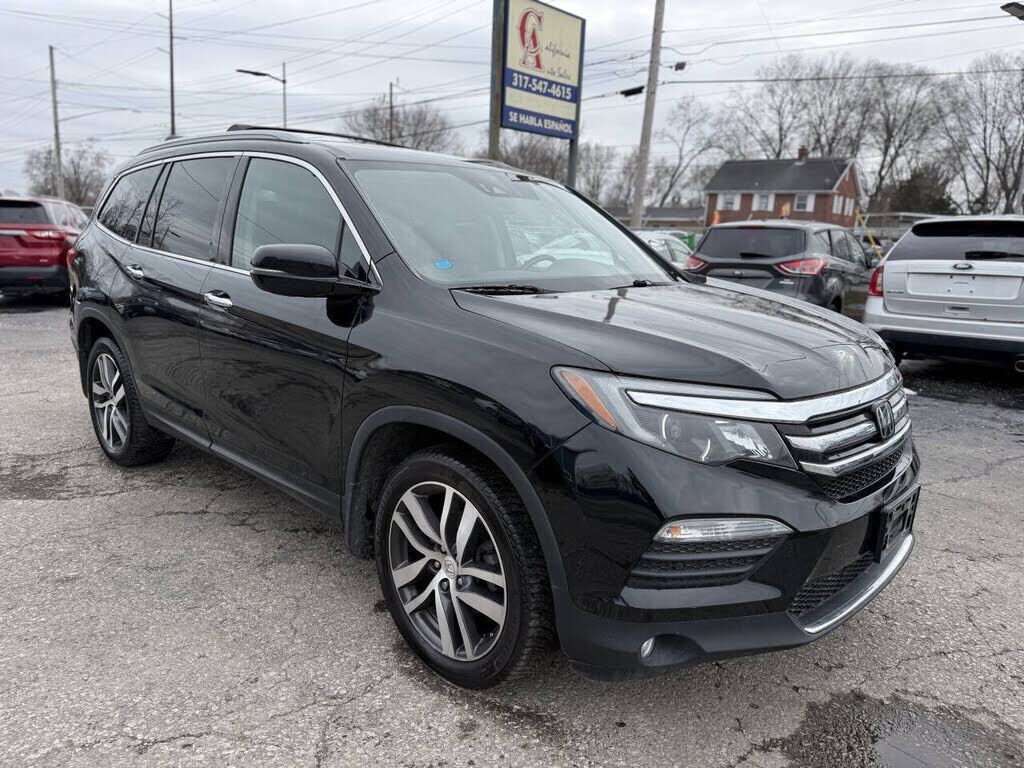 2017 HONDA Pilot