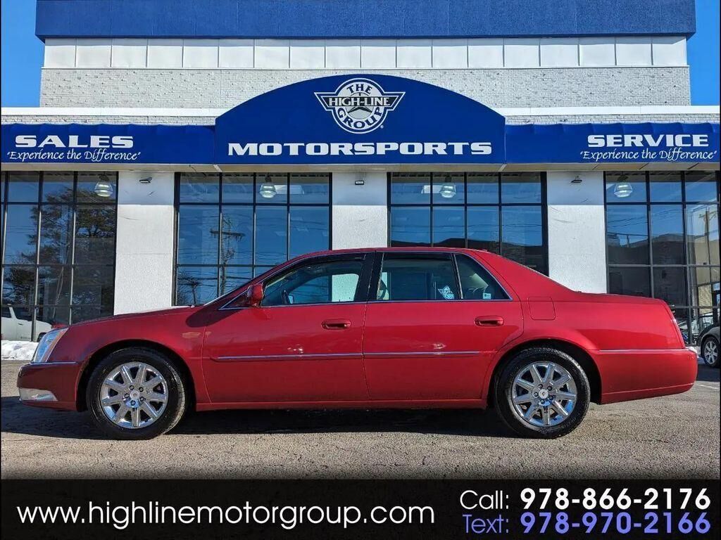 2011 CADILLAC DTS
