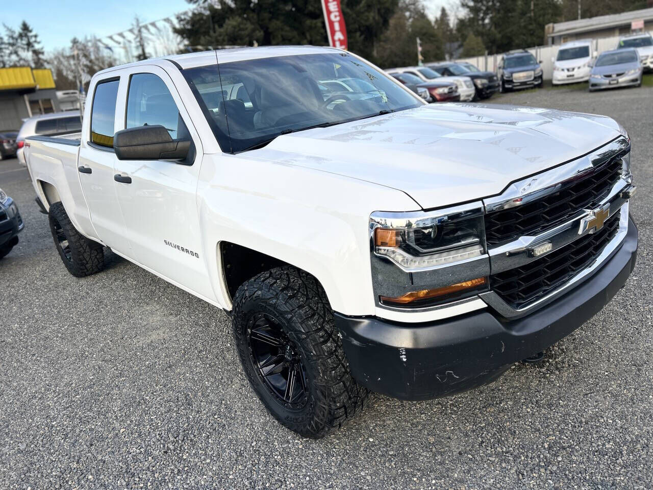 2017 CHEVROLET Silverado