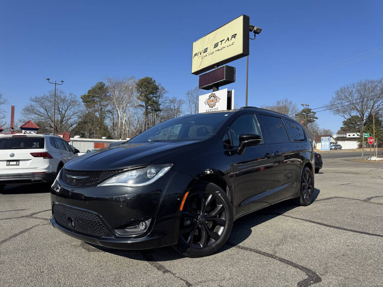 2019 CHRYSLER Pacifica