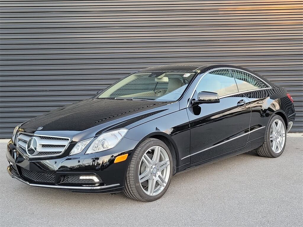 2010 MERCEDES-BENZ E-Class