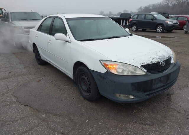 2002 TOYOTA Camry