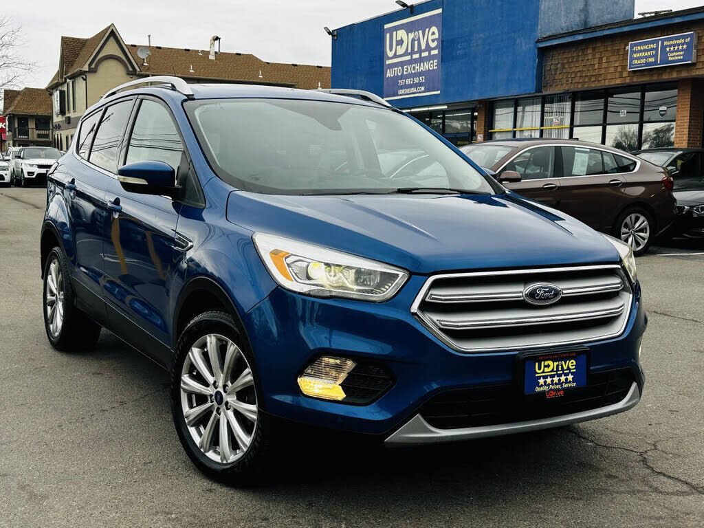 2018 FORD Escape