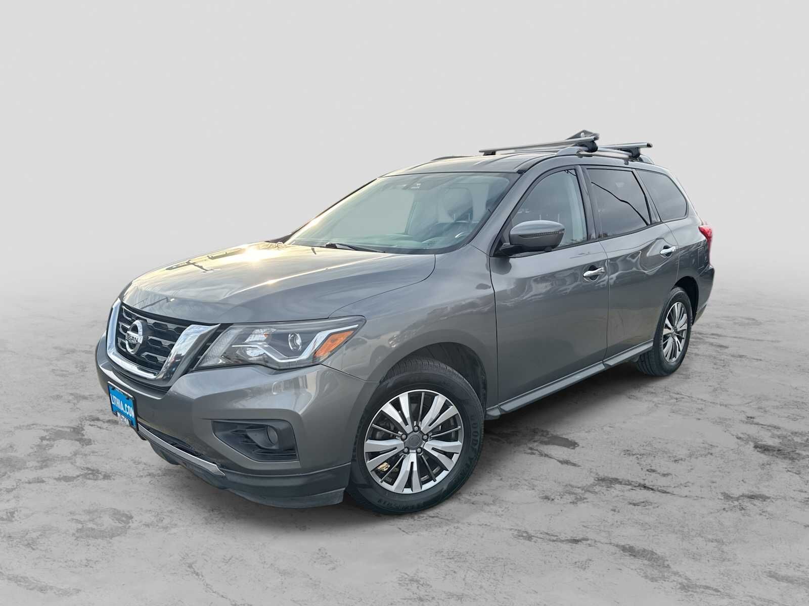 2020 NISSAN Pathfinder
