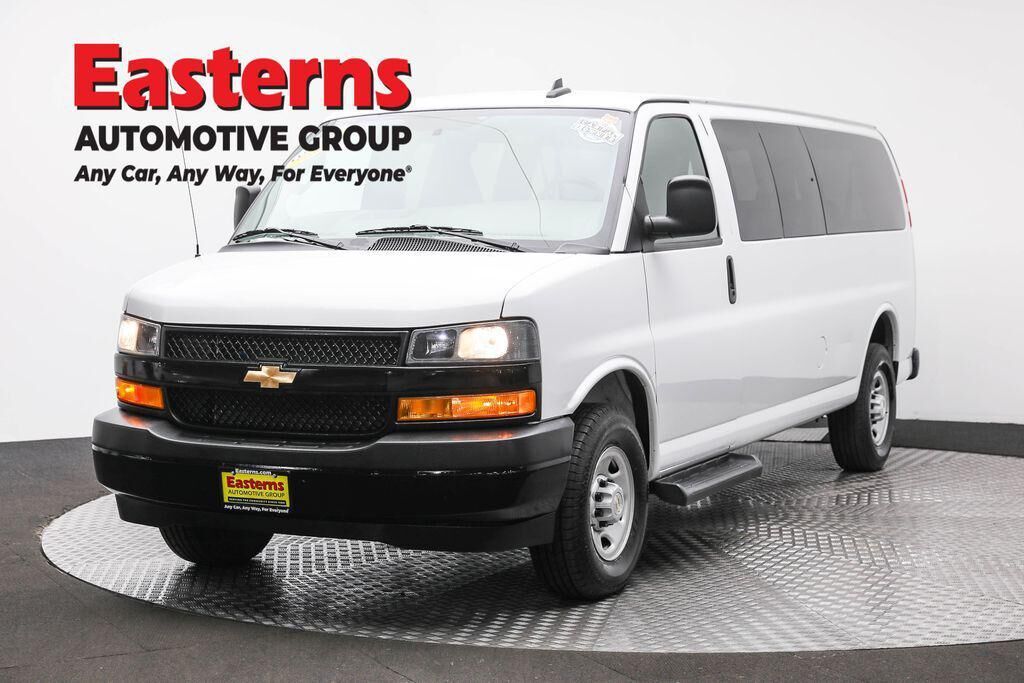 2023 CHEVROLET Express