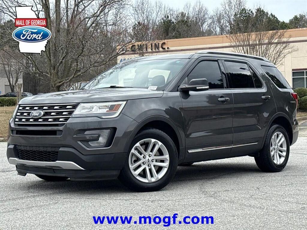 2017 FORD Explorer