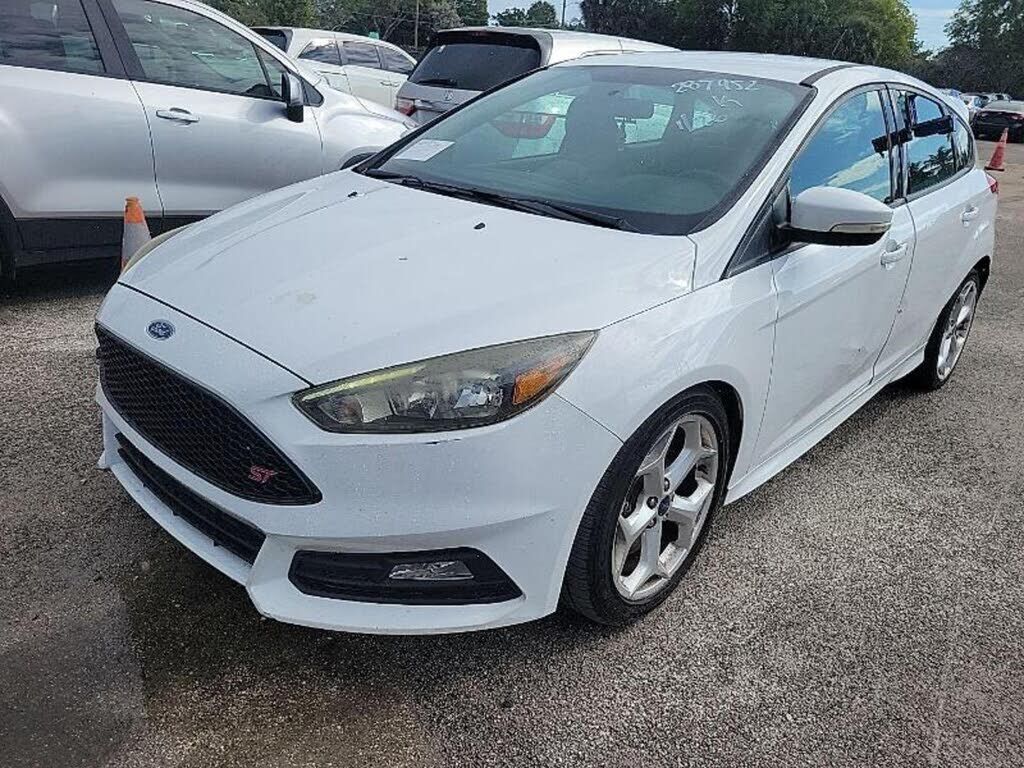 2016 FORD Focus