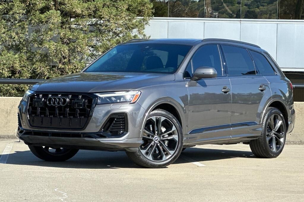 2025 AUDI Q7