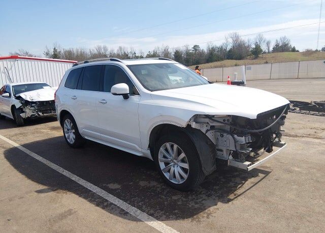 2018 VOLVO XC90