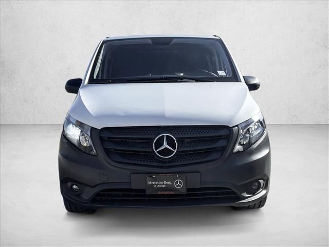 2018 MERCEDES-BENZ METRIS