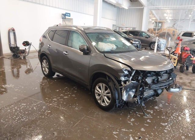 2015 NISSAN Rogue