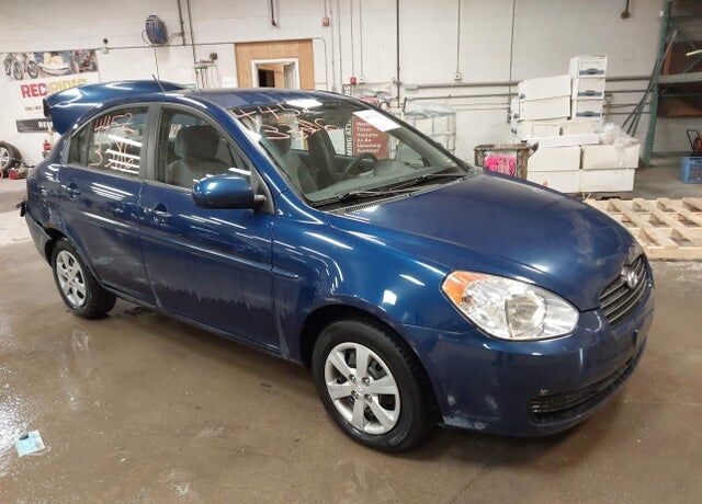 2010 HYUNDAI Accent