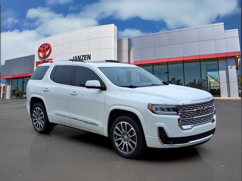 2023 GMC Acadia