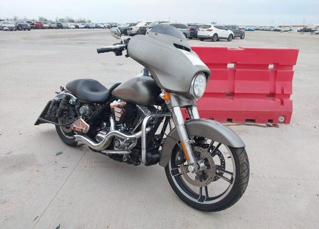 2015 HARLEY DAVIDSON Street Glide Special