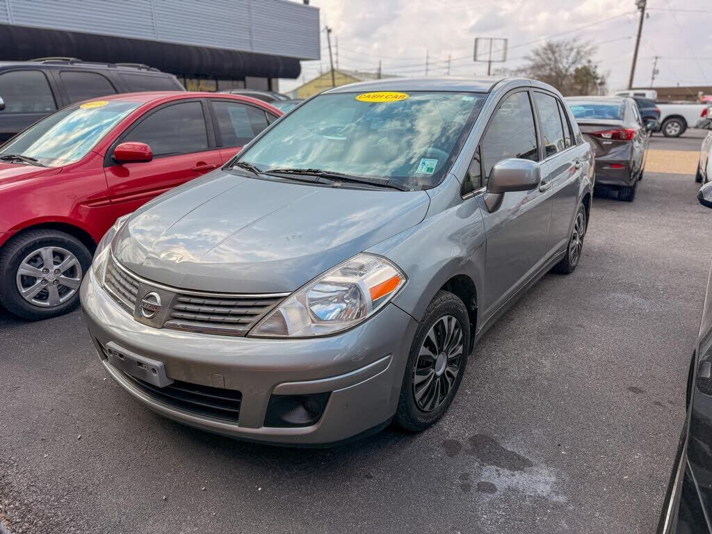 2008 NISSAN Versa