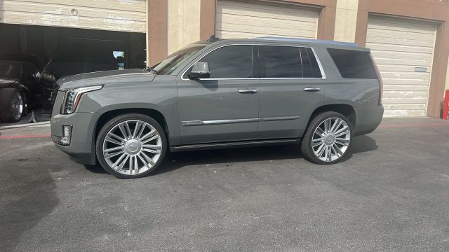 2016 CADILLAC Escalade