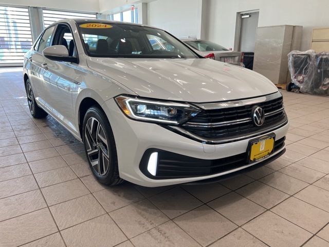 2024 VOLKSWAGEN Jetta