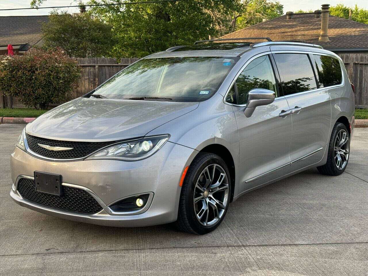 2017 CHRYSLER Pacifica