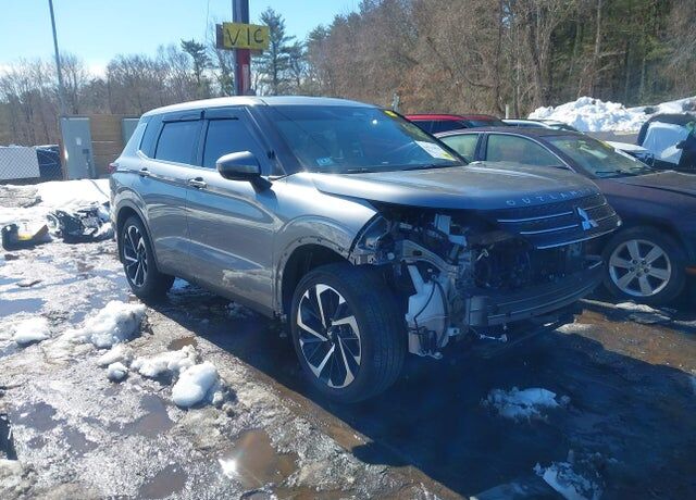 2023 MITSUBISHI Outlander