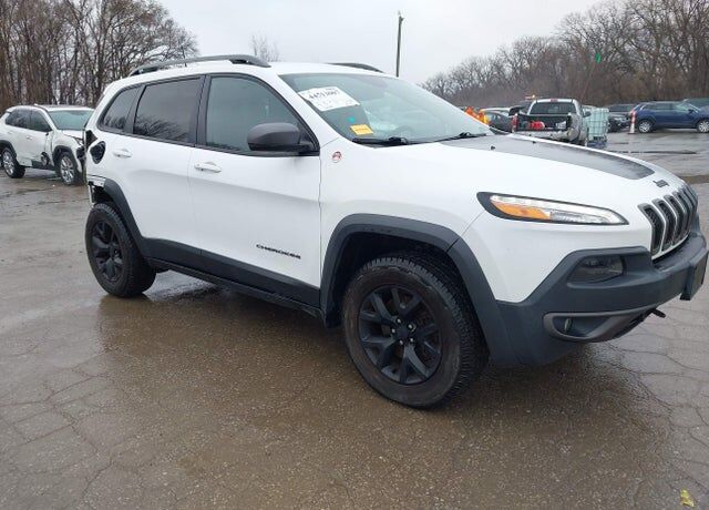2018 JEEP Cherokee