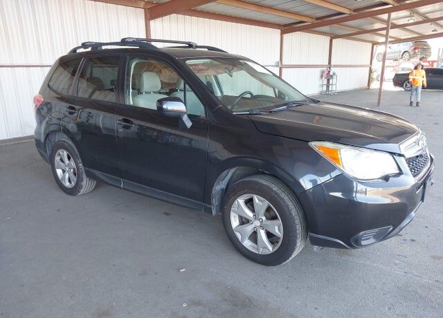 2016 SUBARU Forester