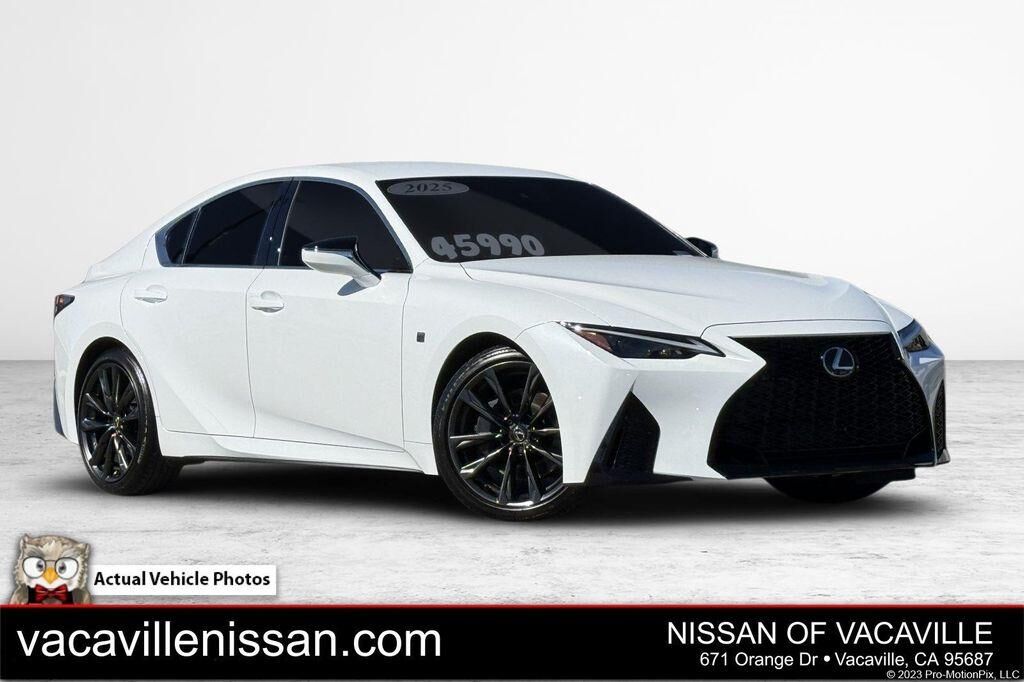 2025 LEXUS IS
