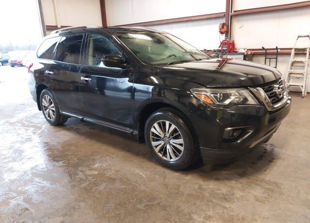 2018 NISSAN Pathfinder