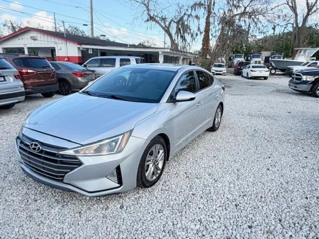 2019 HYUNDAI Elantra