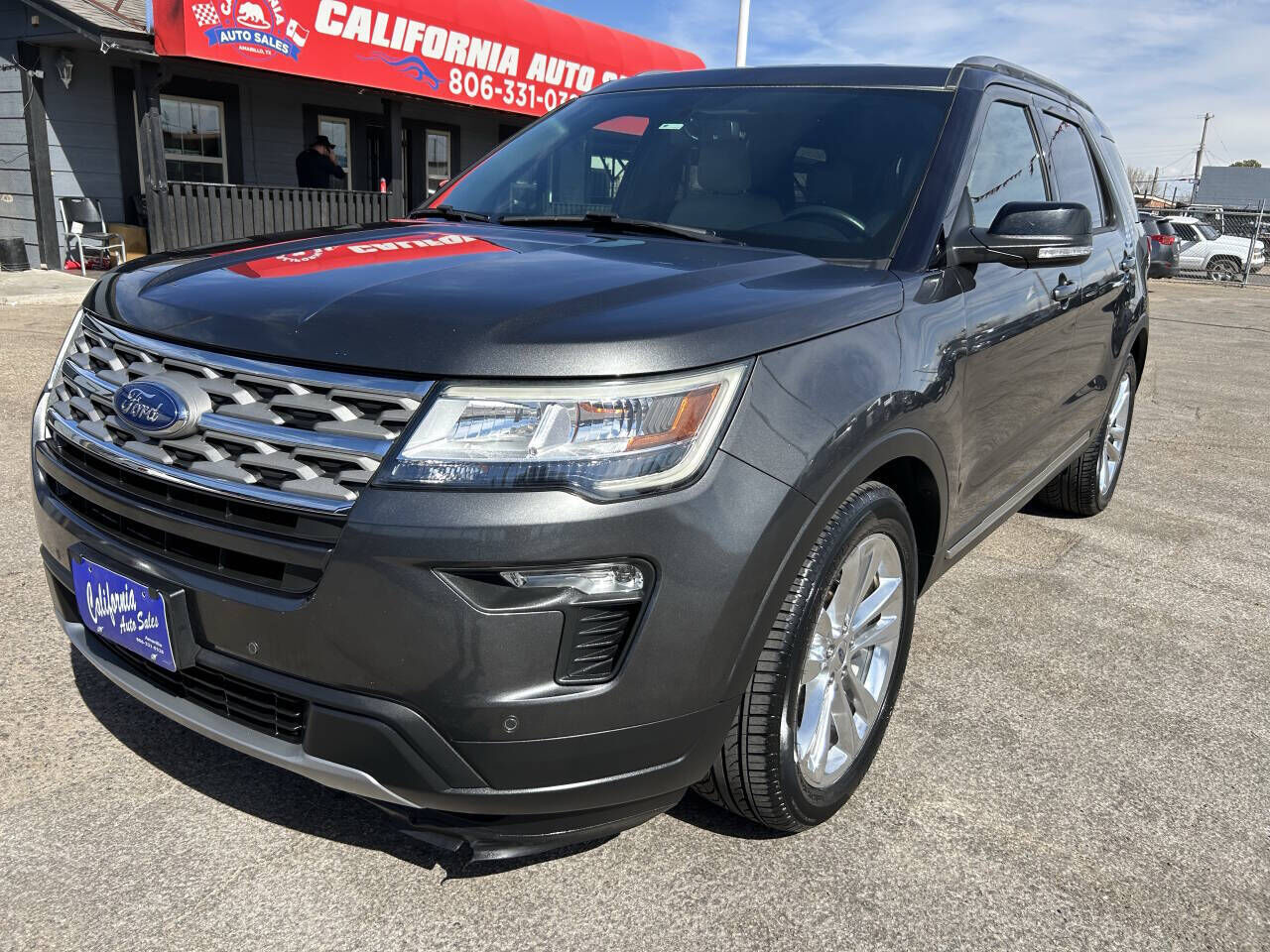 2018 FORD Explorer