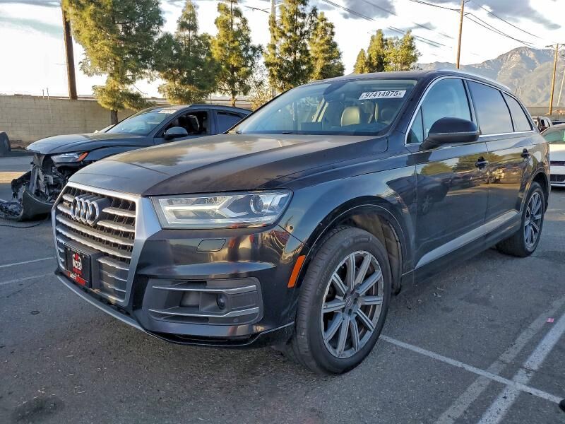 2017 AUDI Q7