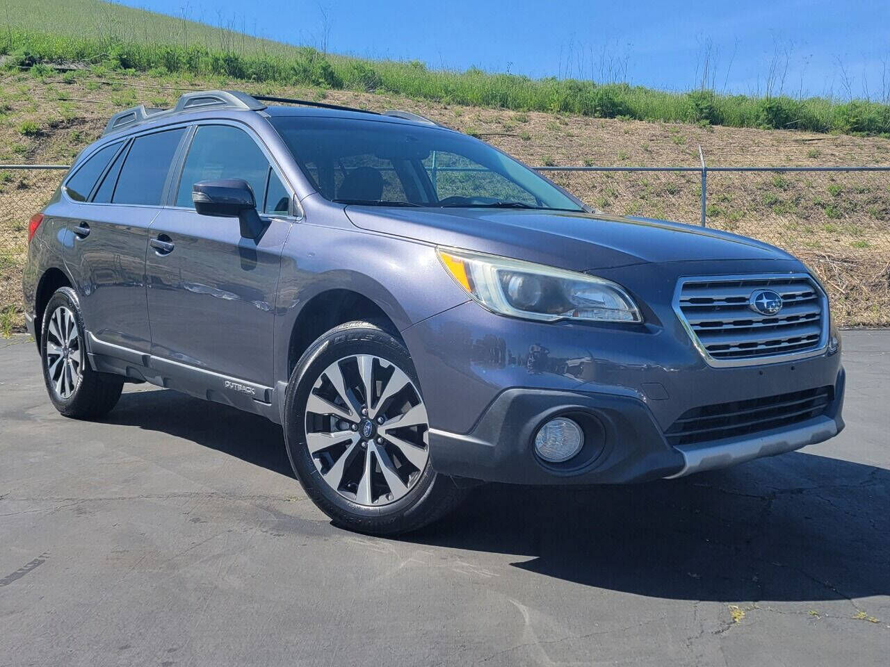 2015 SUBARU Outback