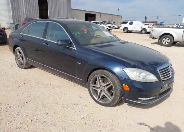 2012 MERCEDES-BENZ S-Class