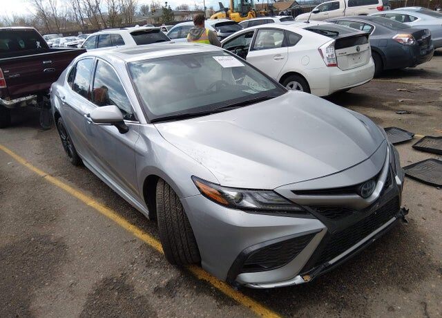 2023 TOYOTA Camry