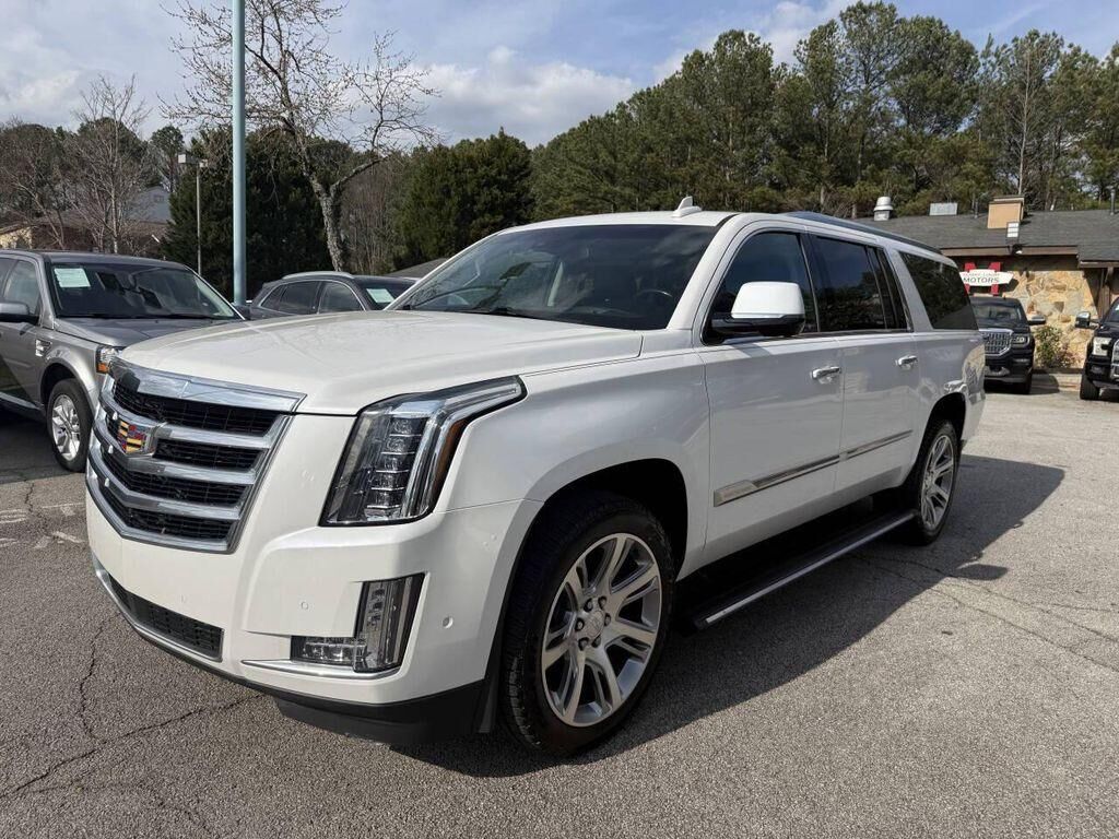 2018 CADILLAC Escalade ESV