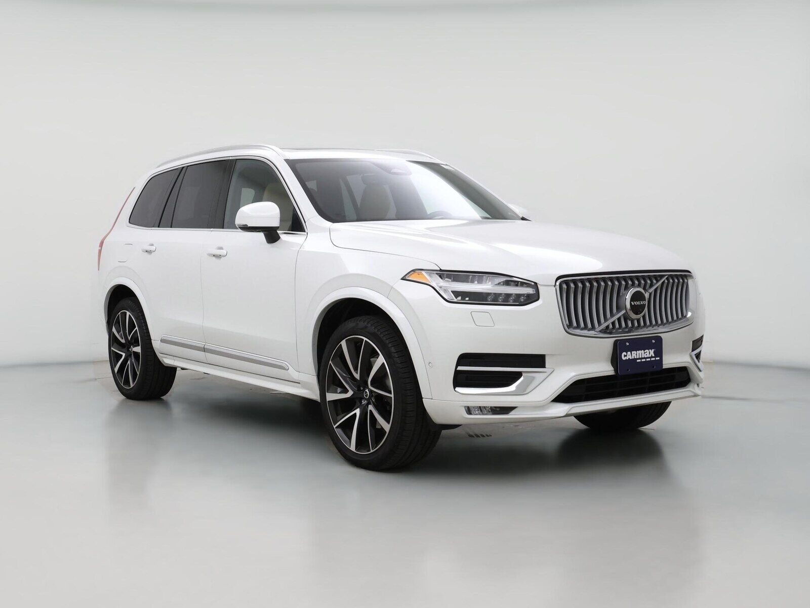 2024 VOLVO XC90