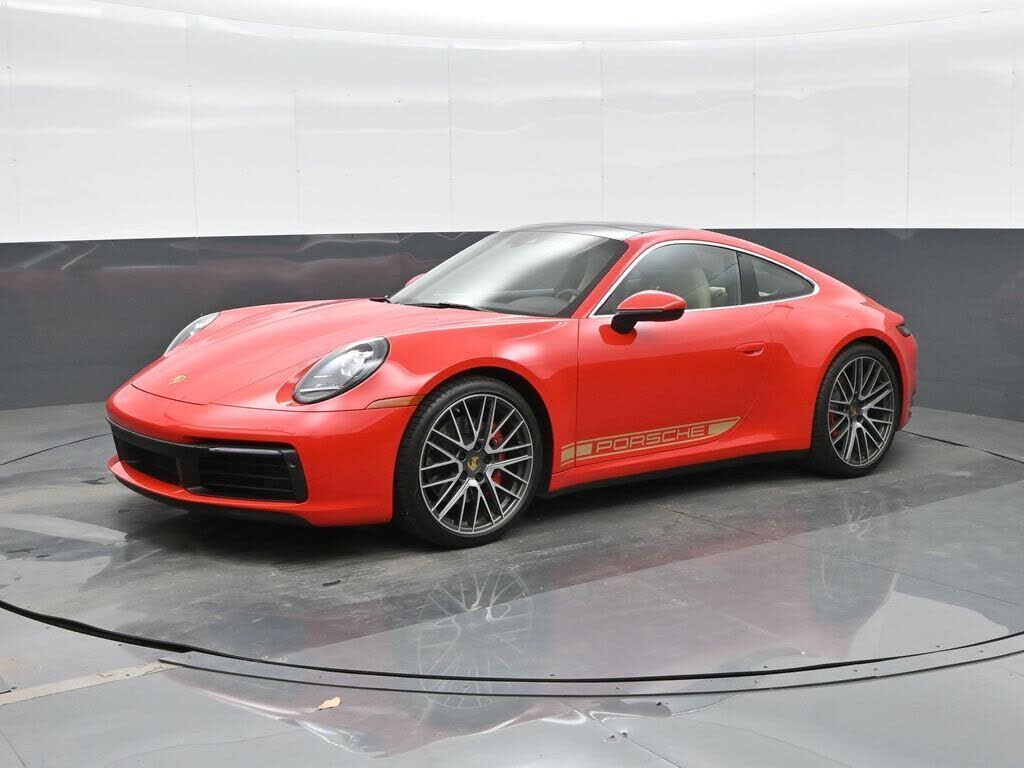 2024 PORSCHE 911