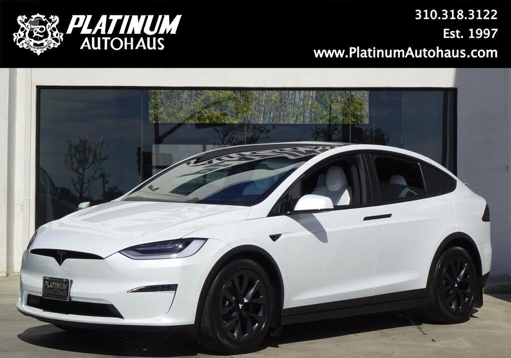 2023 TESLA Model X