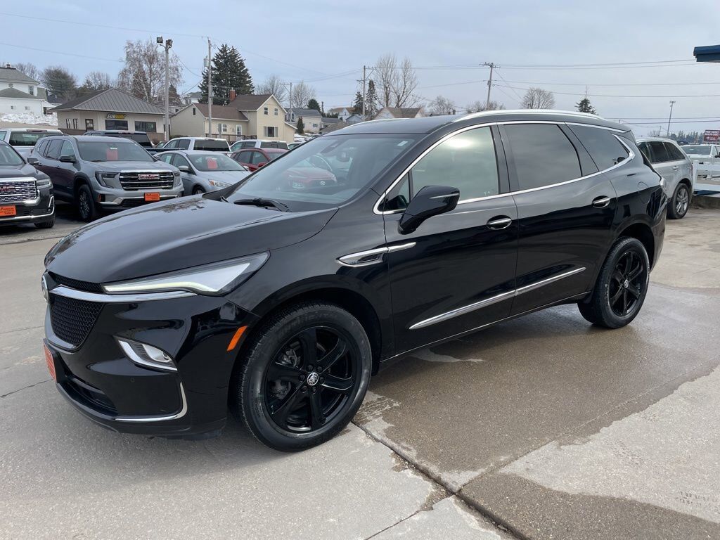2023 BUICK Enclave