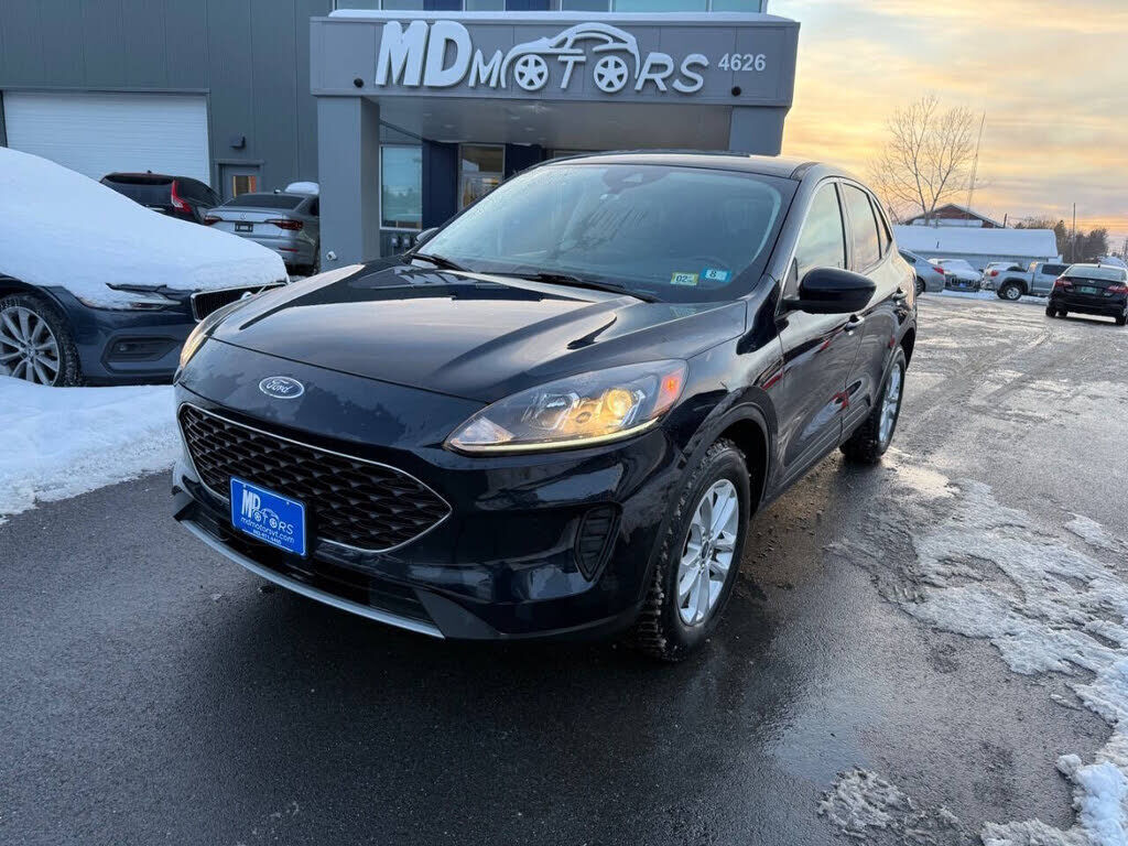 2021 FORD Escape