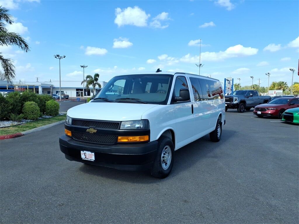 2025 CHEVROLET Express