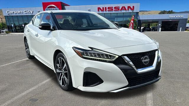 2023 NISSAN Maxima