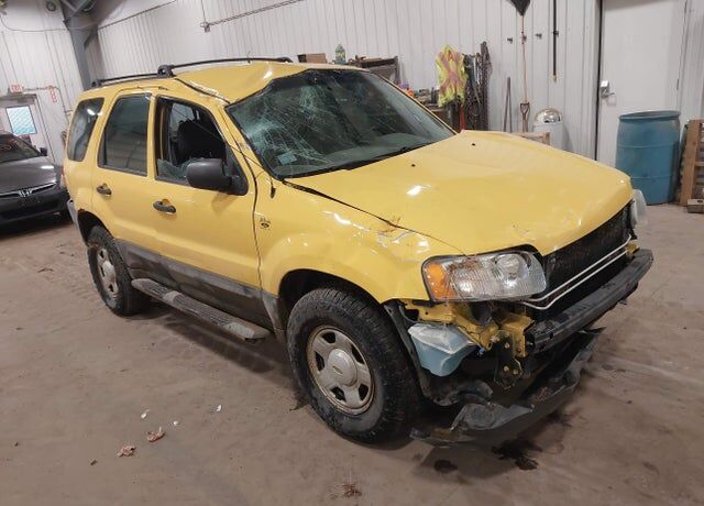 2003 FORD Escape