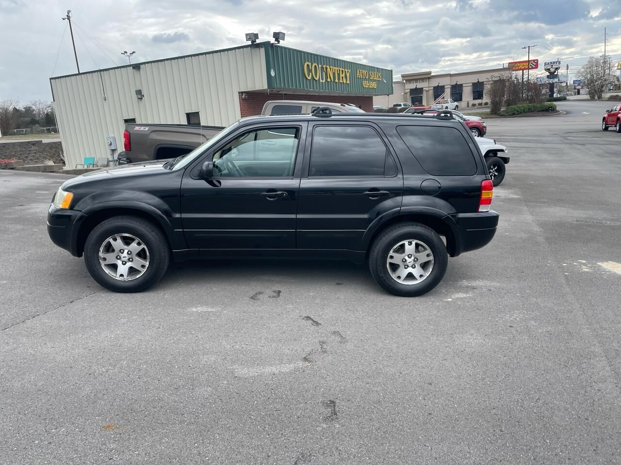 2003 FORD Escape