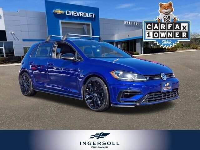 2018 VOLKSWAGEN Golf R