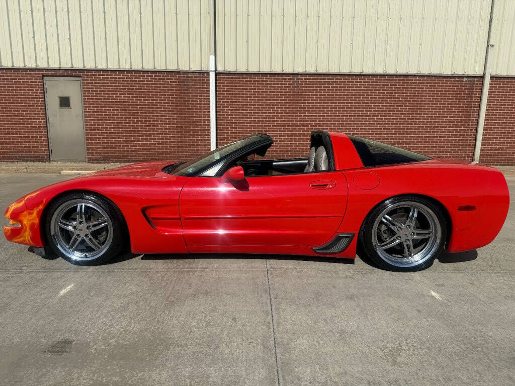 2002 CHEVROLET Corvette