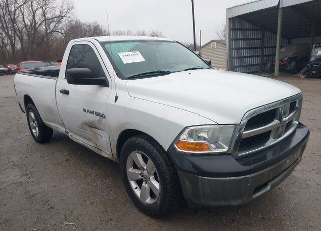 2011 DODGE Ram