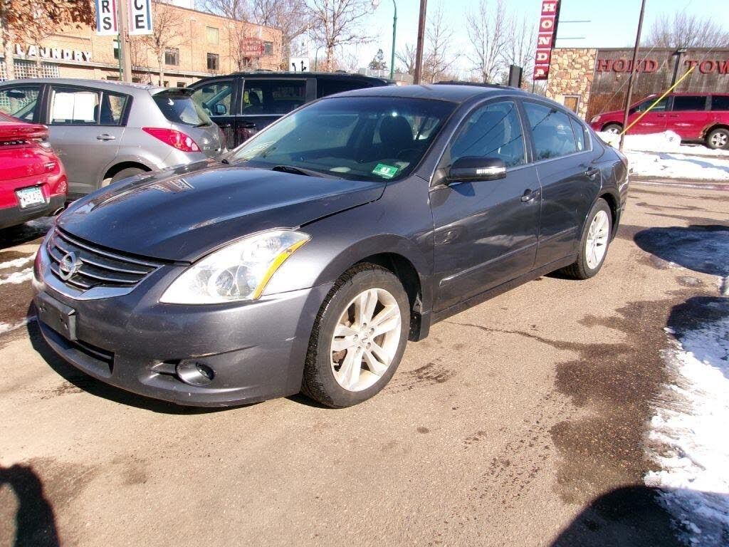 2012 NISSAN Altima