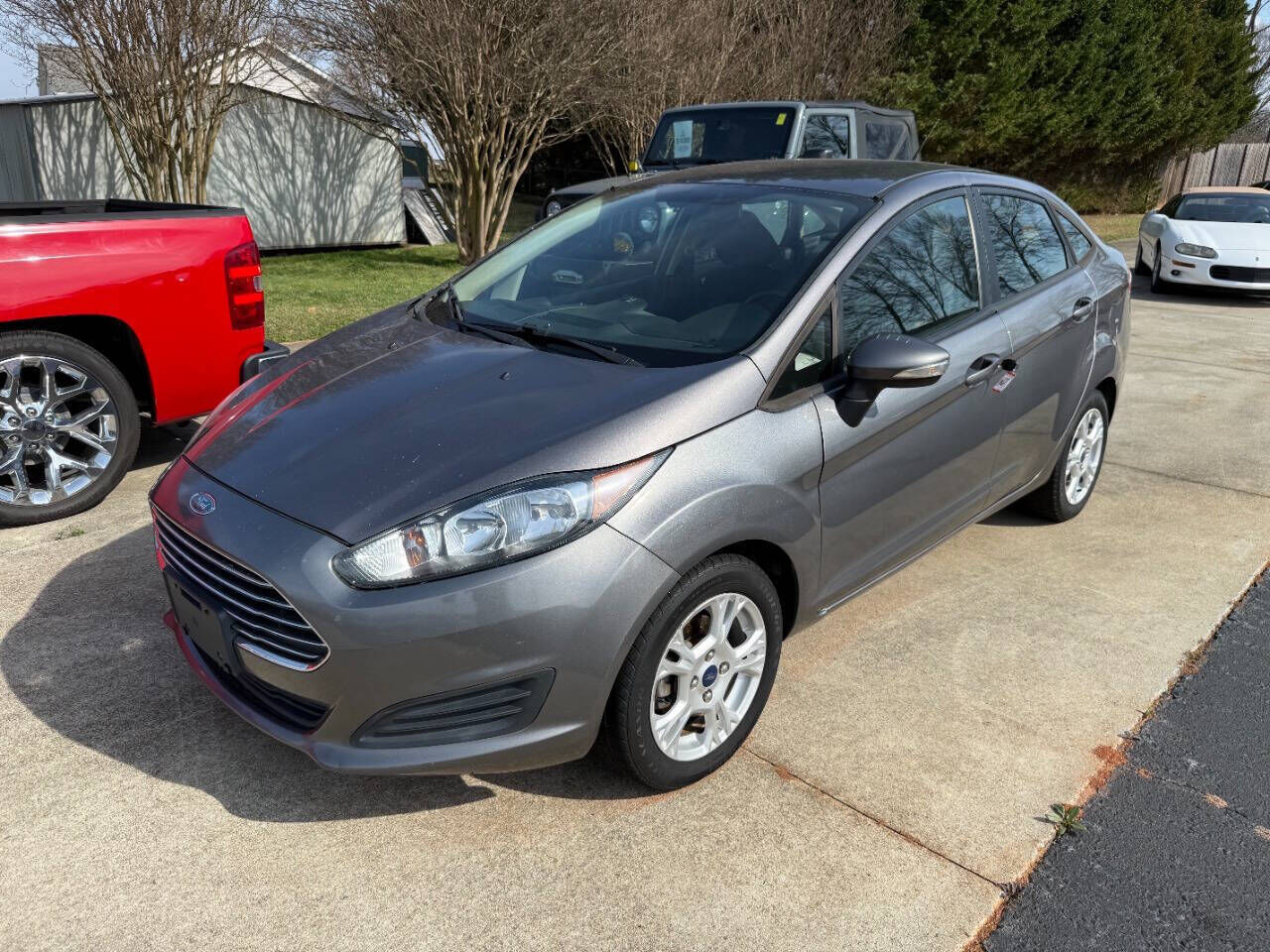 2014 FORD Fiesta