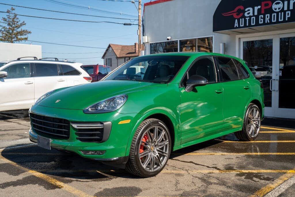 2016 PORSCHE Cayenne