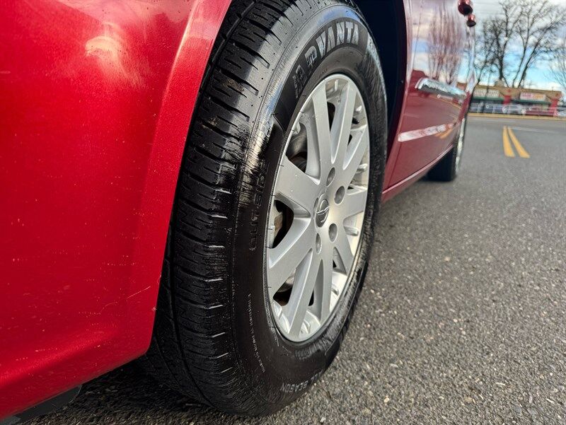 2014 CHRYSLER Town and Country